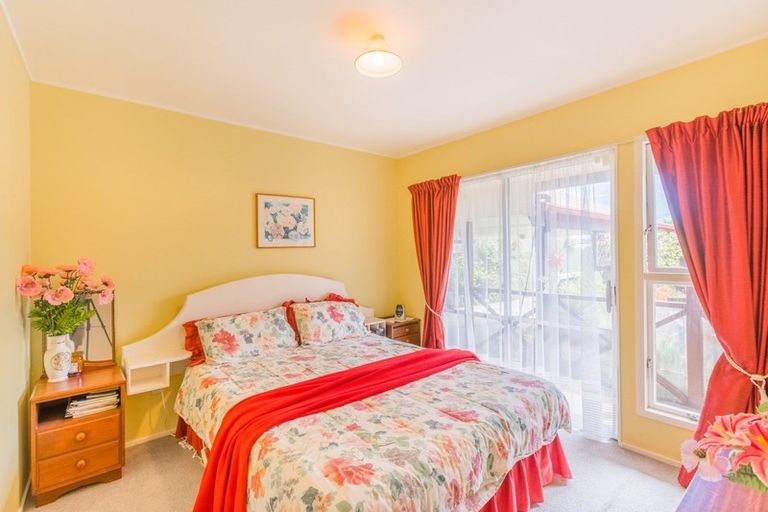 Photo of property in 32a Francis Road, Paraparaumu Beach, Paraparaumu, 5032