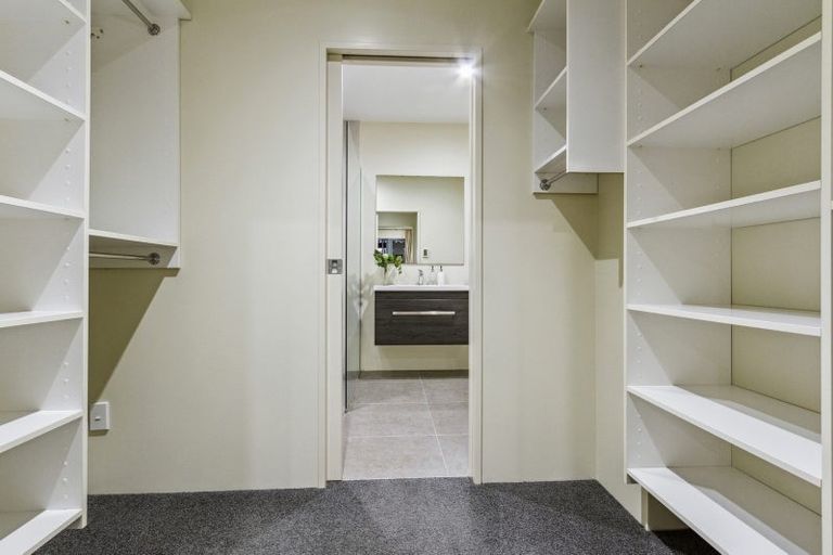 Photo of property in 4 Monkton Close, Greenhithe, Auckland, 0632