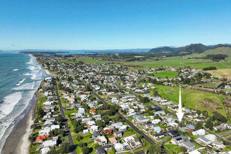 Photo of property in 13a Hillview Road, Waihi Beach, 3611