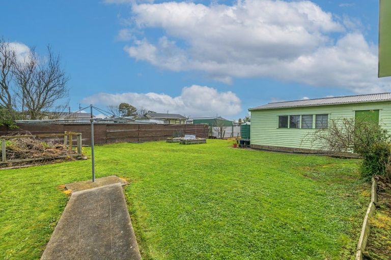 Photo of property in 80 Hedges Street, Sanson, 4817