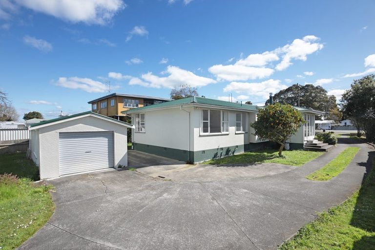 Photo of property in 321 Kimbolton Road, Feilding, 4702