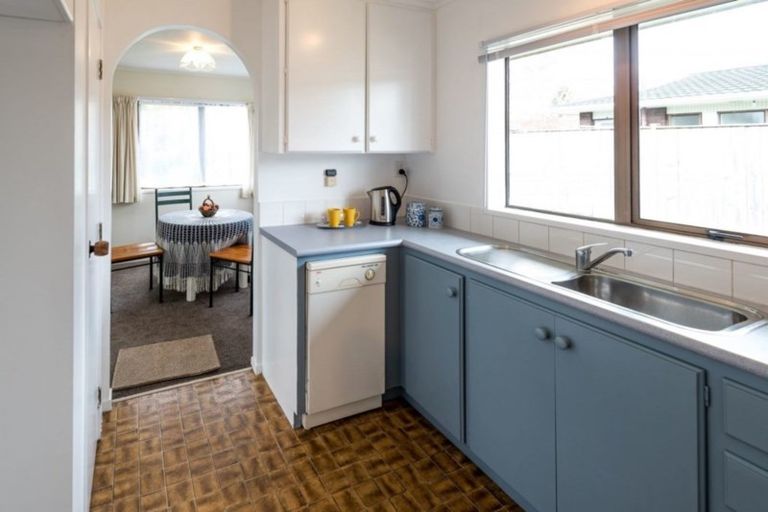 Photo of property in 14a Bungalore Place, Half Moon Bay, Auckland, 2012