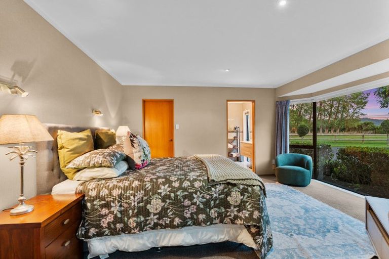 Photo of property in 419 Clevedon-takanini Road, Clevedon, 2582