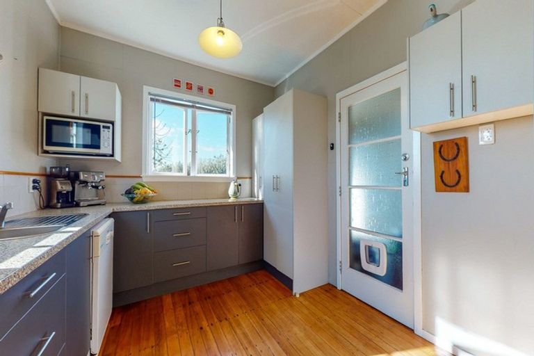 Photo of property in 28a Station Street, Tirau, 3410