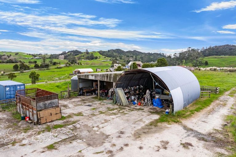 Photo of property in 32a Swamp Road, Mareretu, Maungaturoto, 0571