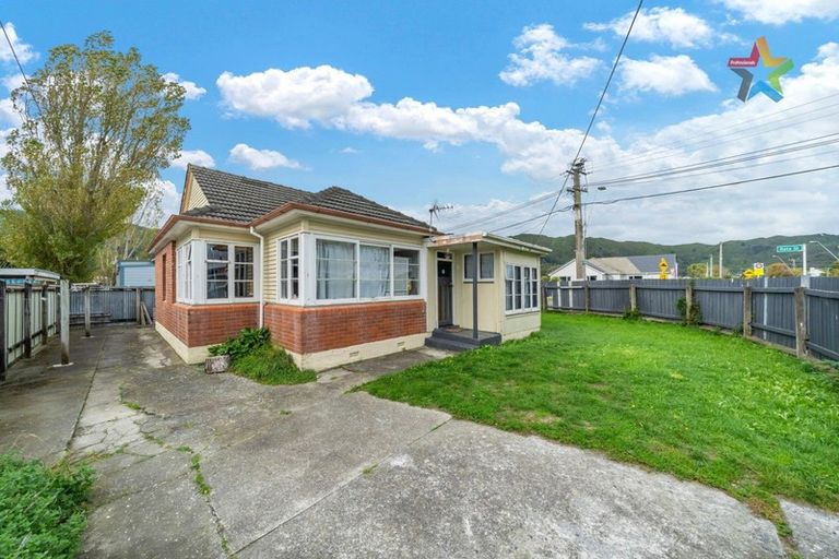 Photo of property in 234 Naenae Road, Naenae, Lower Hutt, 5011