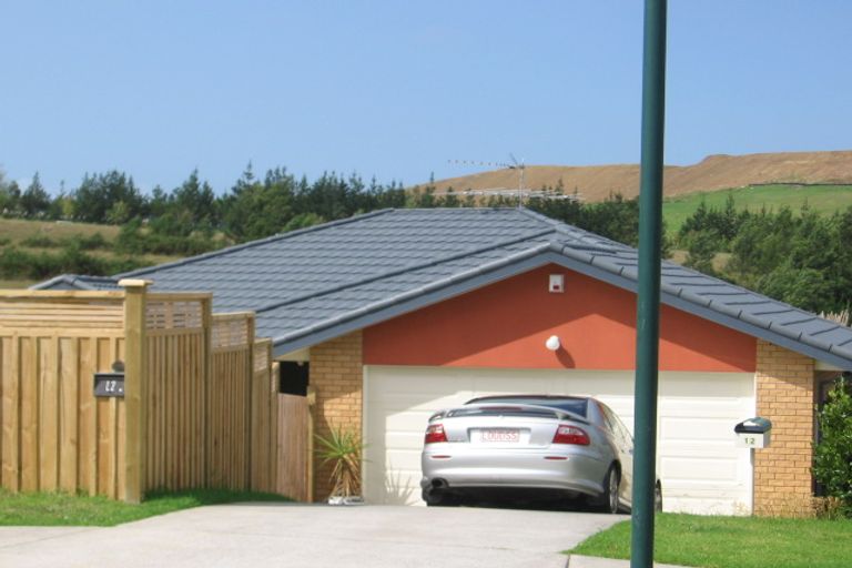 Photo of property in 12 Buncrana Place, Pinehill, Auckland, 0632
