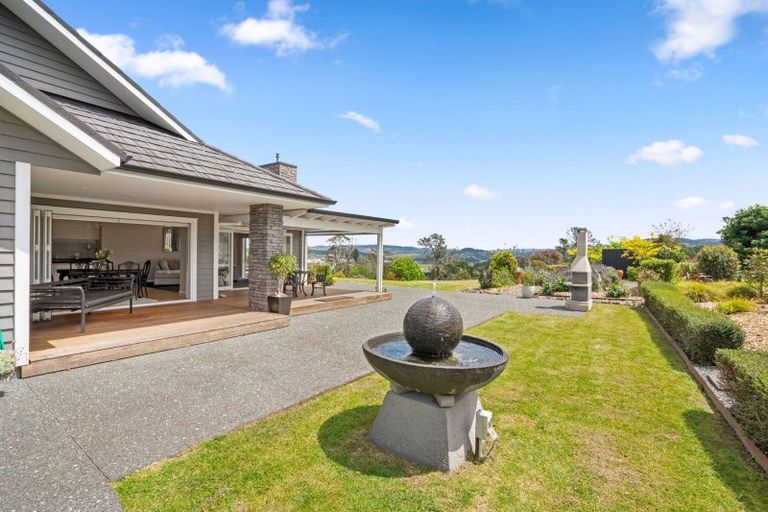 Photo of property in 14 Summerfield Way, Parahaki, Whangarei, 0112