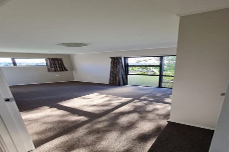 Photo of property in 24 Alton Avenue, Hillcrest, Auckland, 0627