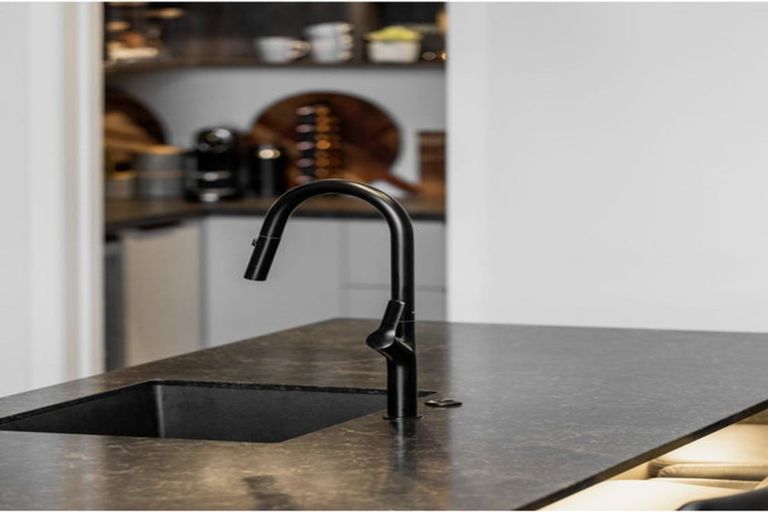 Photo of property in 13 Awatea Drive, Whitianga, 3510