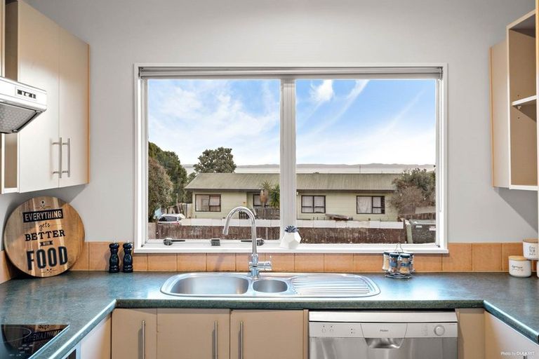 Photo of property in 134 Finlayson Avenue, Clendon Park, Auckland, 2103