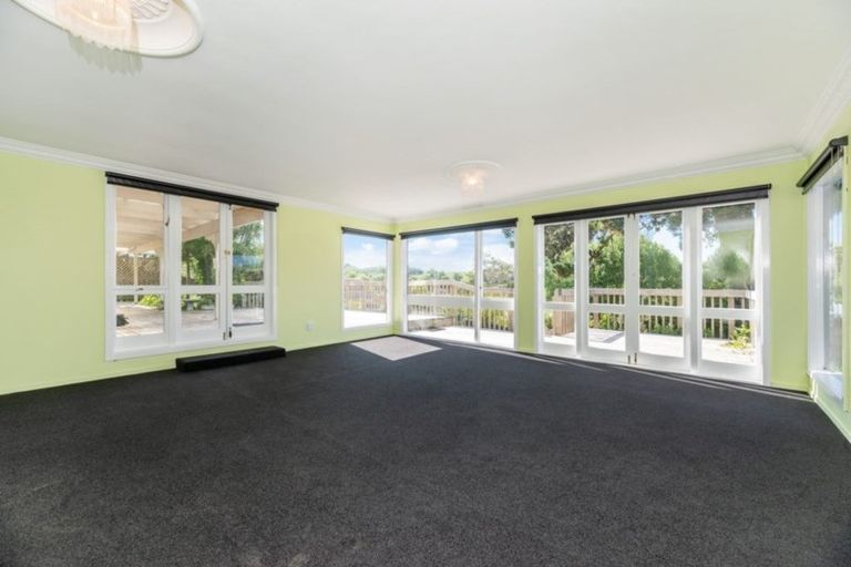 Photo of property in 212 Pine Valley Road, Dairy Flat, Silverdale, 0992