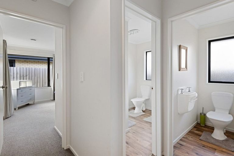 Photo of property in 8a Othello Drive, Rolleston, 7614