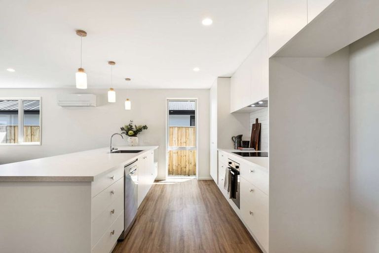 Photo of property in 10 Waituna Street, Pegasus, 7612