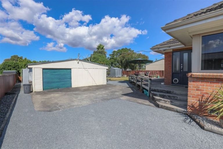 Photo of property in 114 Hakanoa Street, Huntly, 3700