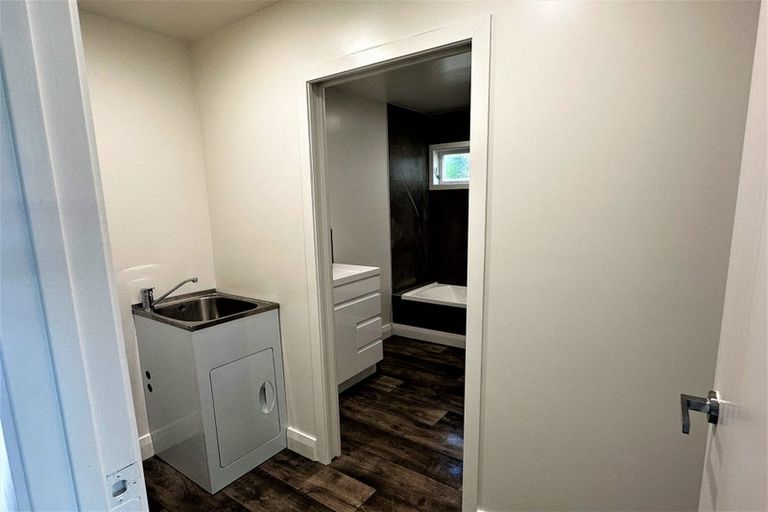 Photo of property in 28a Gibson Road, Tuakau, 2121