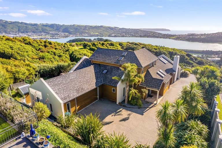 Photo of property in 16 Kahurangi Heights, Aotea, Porirua, 5024