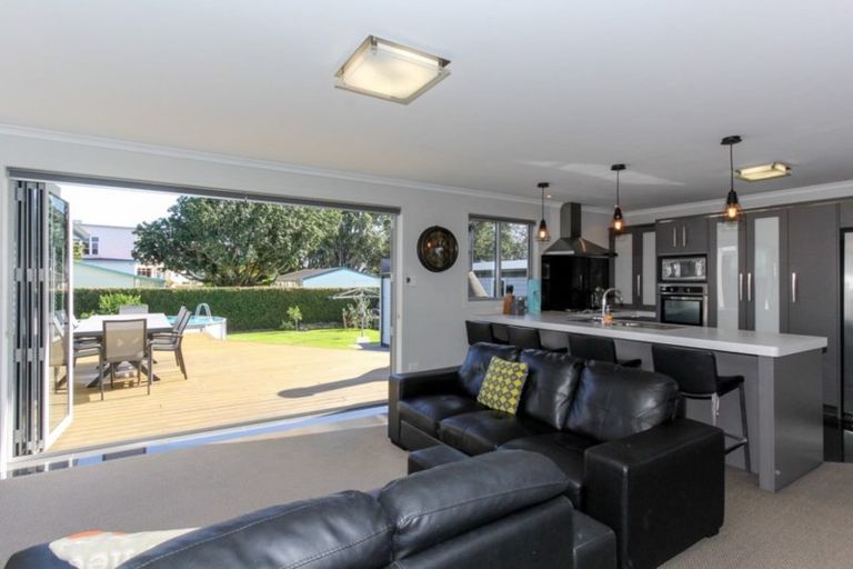 Photo of property in 250 Coronation Avenue, Welbourn, New Plymouth, 4310