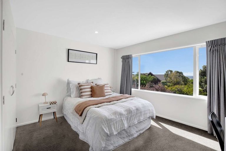 Photo of property in 3 Ledger Lane, Mount Pleasant, Christchurch, 8081