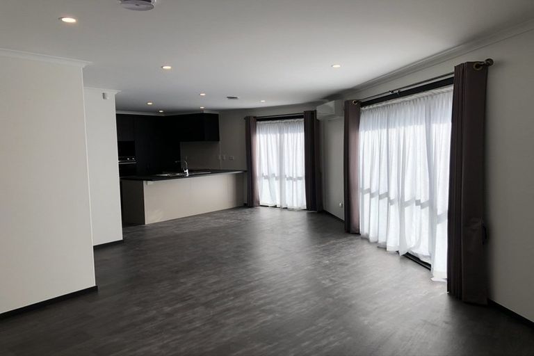 Photo of property in 19 Ribbonwood Close, Te Kauwhata, 3710