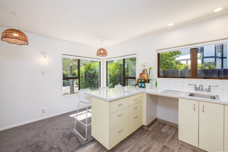 Photo of property in 21 Celia Street, Redcliffs, Christchurch, 8081