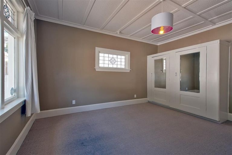 Photo of property in 53 Shakespeare Road, Bluff Hill, Napier, 4110