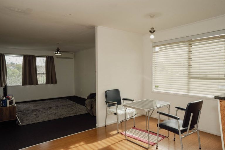 Photo of property in 14 Kellett Road, Ranui, Auckland, 0612