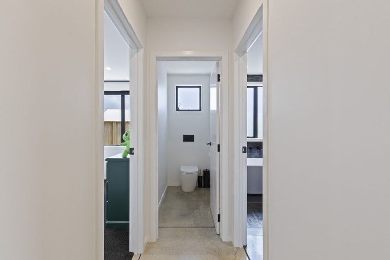 Photo of property in 29 Smith Street, Lepperton, New Plymouth, 4373