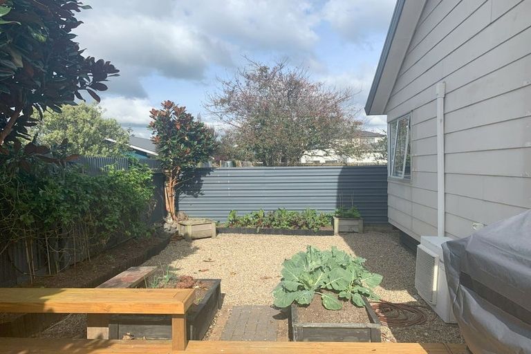 Photo of property in 1/29 Hill Crescent, Papakura, 2110