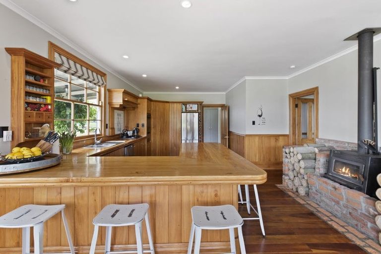 Photo of property in 2778 Kimbolton Road, Kimbolton, Feilding, 4777