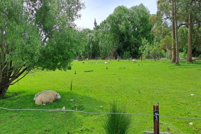 Photo of property in 21 Benson Road, Nightcaps, 9630