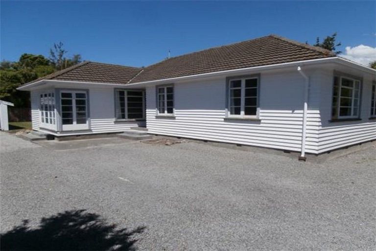 Photo of property in 42 Balgay Street, Upper Riccarton, Christchurch, 8041
