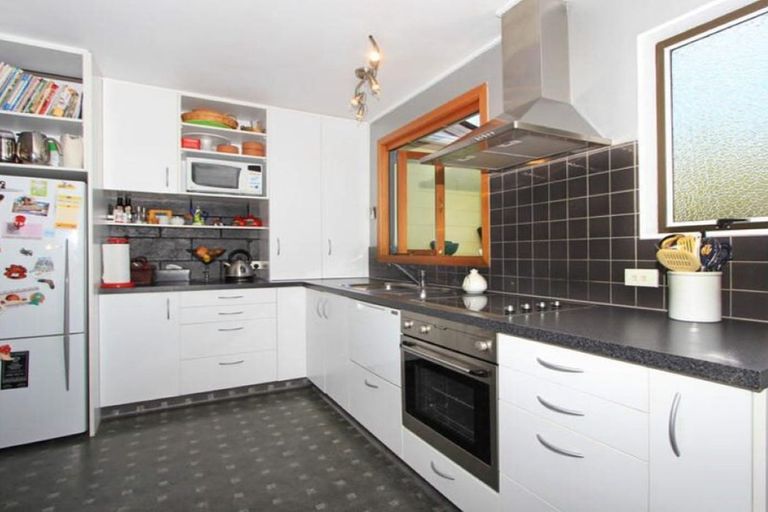 Photo of property in 25d Tennyson Street, Petone, Lower Hutt, 5012