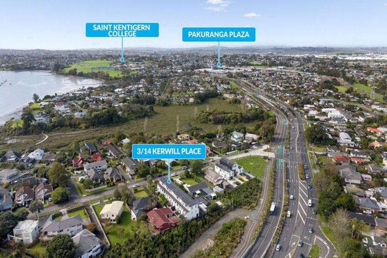 Photo of property in 3/14 Kerswill Place, Pakuranga, Auckland, 2010