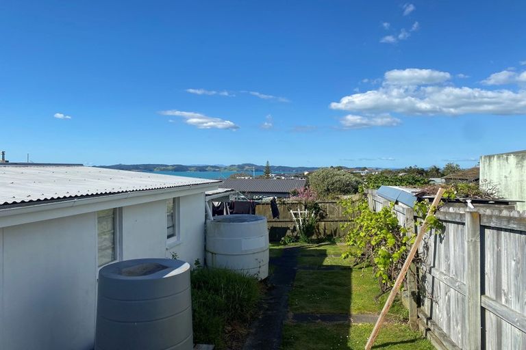 Photo of property in 15 Craig Road, Maraetai, Auckland, 2018