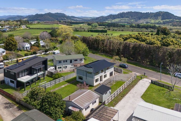 Photo of property in 24 Koutunui Road, Athenree, Katikati, 3177