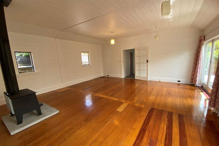 Photo of property in 11 Wakatu Avenue, Moncks Bay, Christchurch, 8081