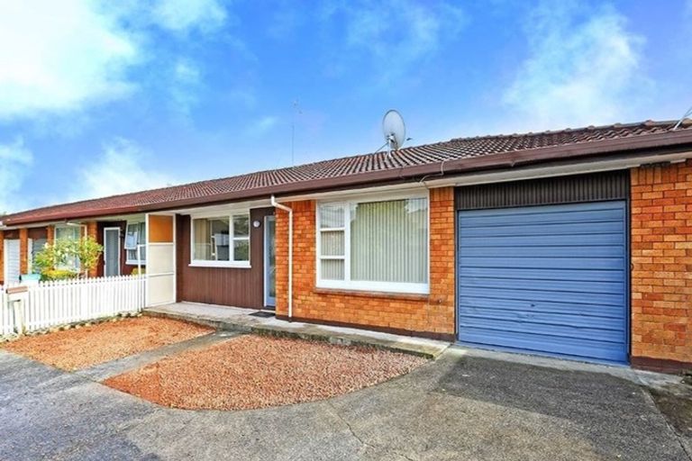 Photo of property in 2/467 Great South Road, Papatoetoe, Auckland, 2025