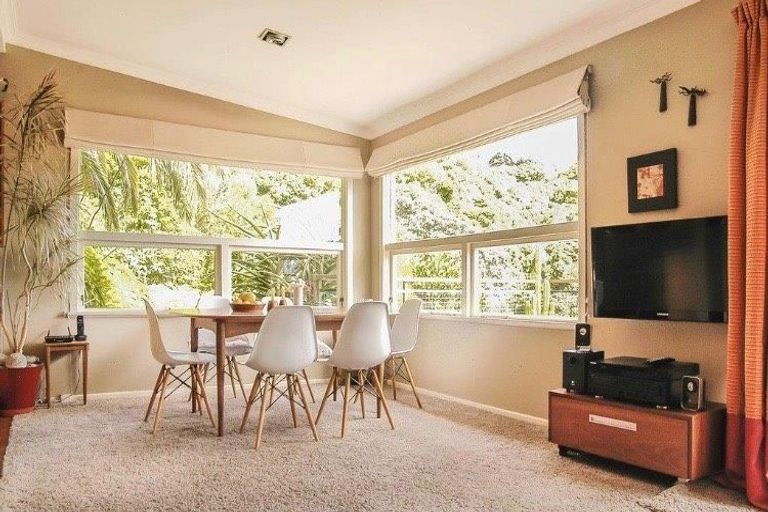 Photo of property in 17c Balfour Street, Mornington, Wellington, 6021