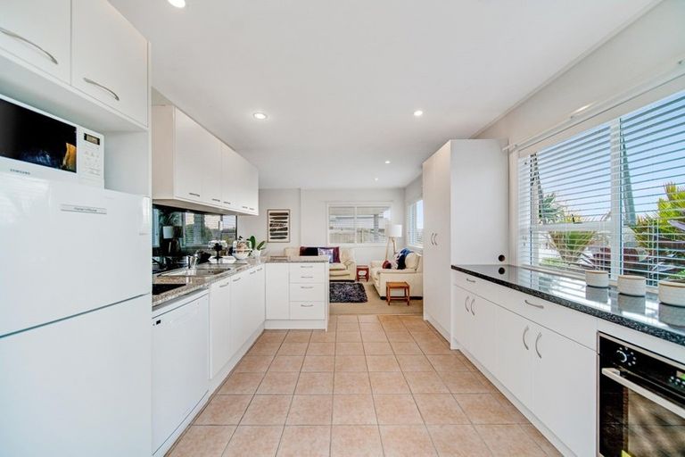 Photo of property in 32a Gibraltar Street, Howick, Auckland, 2014