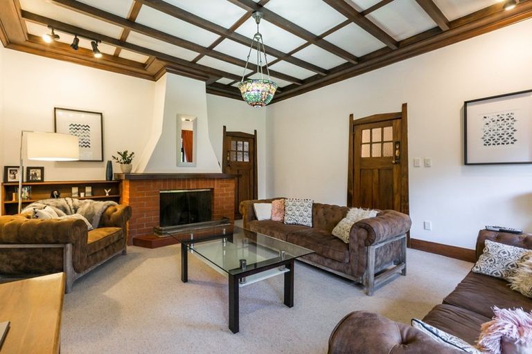 Photo of property in 114 Frederick Street, Mayfair, Hastings, 4122