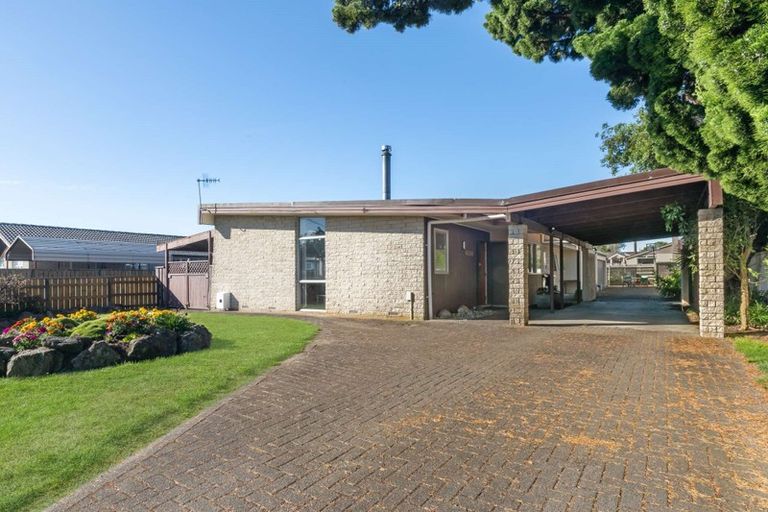 Photo of property in 28 Iles Road, Lynmore, Rotorua, 3010