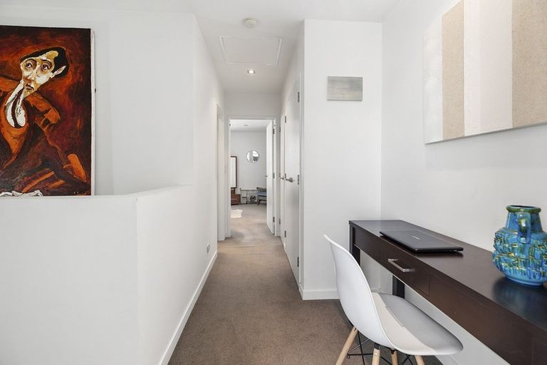 Photo of property in The Altair, 11/120 Rintoul Street, Newtown, Wellington, 6021