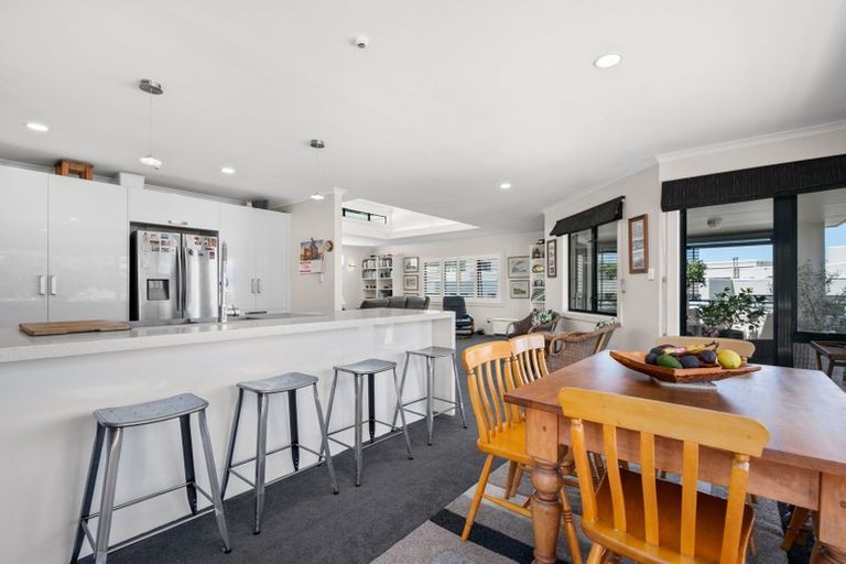 Photo of property in 20/2 Sixth Avenue, Tauranga, 3110