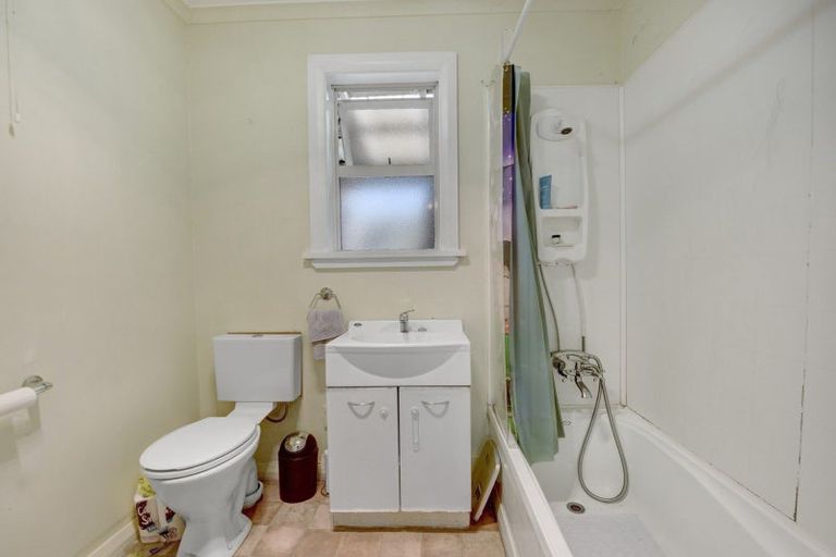 Photo of property in 1/34 Tipahi Street, Nelson South, Nelson, 7010