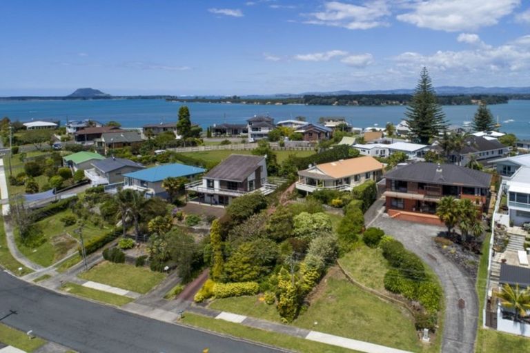 Photo of property in 17 Vivian Drive, Omokoroa, 3114