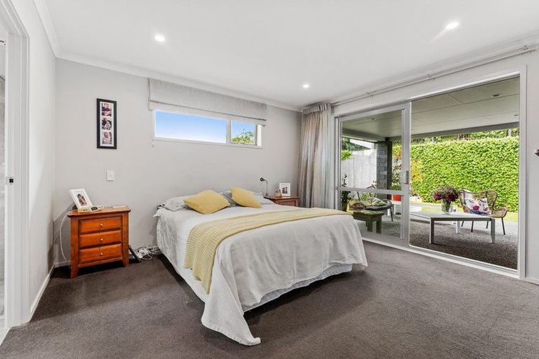 Photo of property in 3 Boocock Crescent, Orewa, 0931