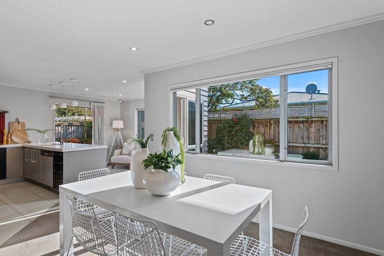 Photo of property in 37 Sherborne Street, St Albans, Christchurch, 8014