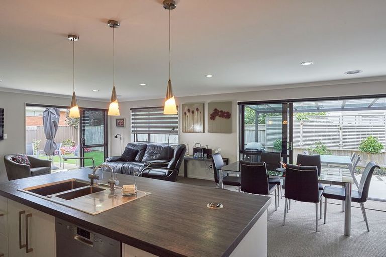 Photo of property in 7 Astelia Court, Milson, Palmerston North, 4414