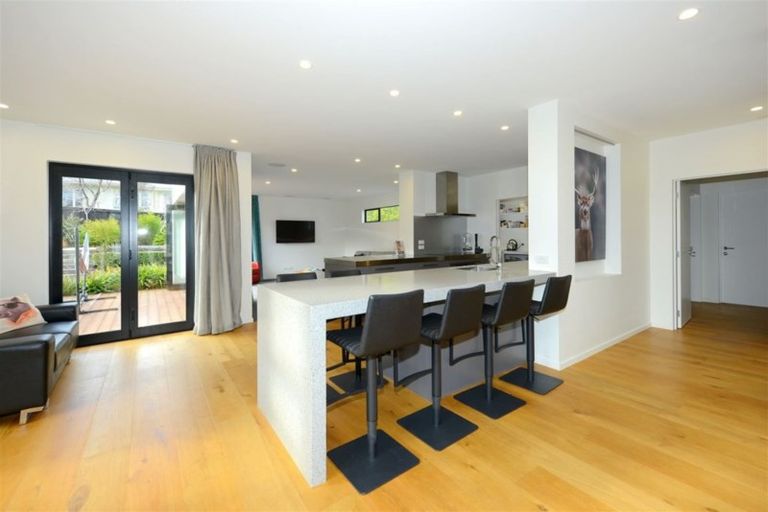 Photo of property in 25a Bowenvale Avenue, Cashmere, Christchurch, 8022